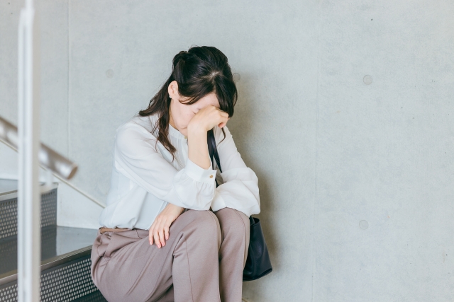 残業が多すぎて疲れた…あなたの体が発する危険なサイン